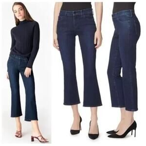 NWT J brand Selena Mid Rise Crop Boot Jeans Size 23 Dark Wash Indigo Blue